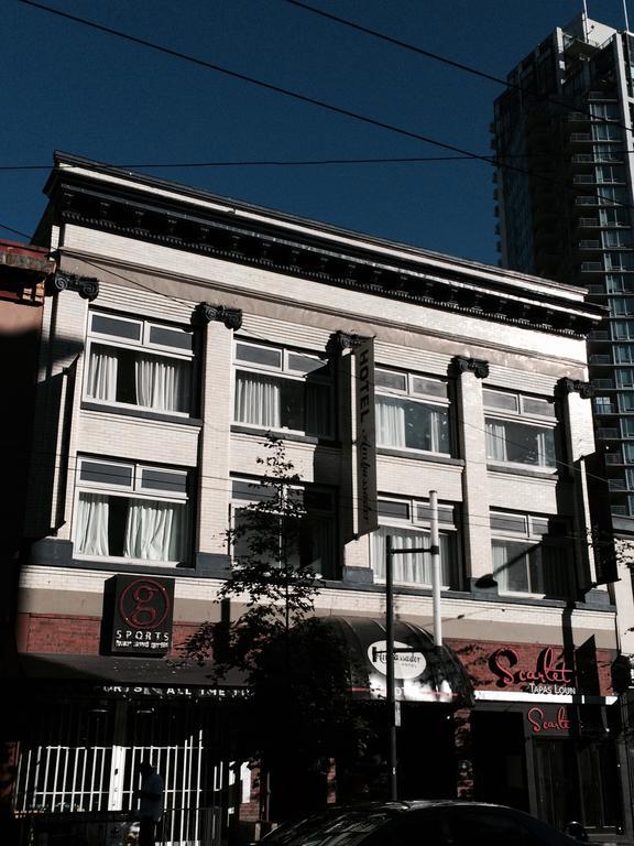Hotel Ambassador Vancouver Esterno foto